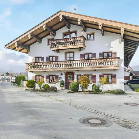 Beim Kreuzfelder Gambskogel 因泽尔